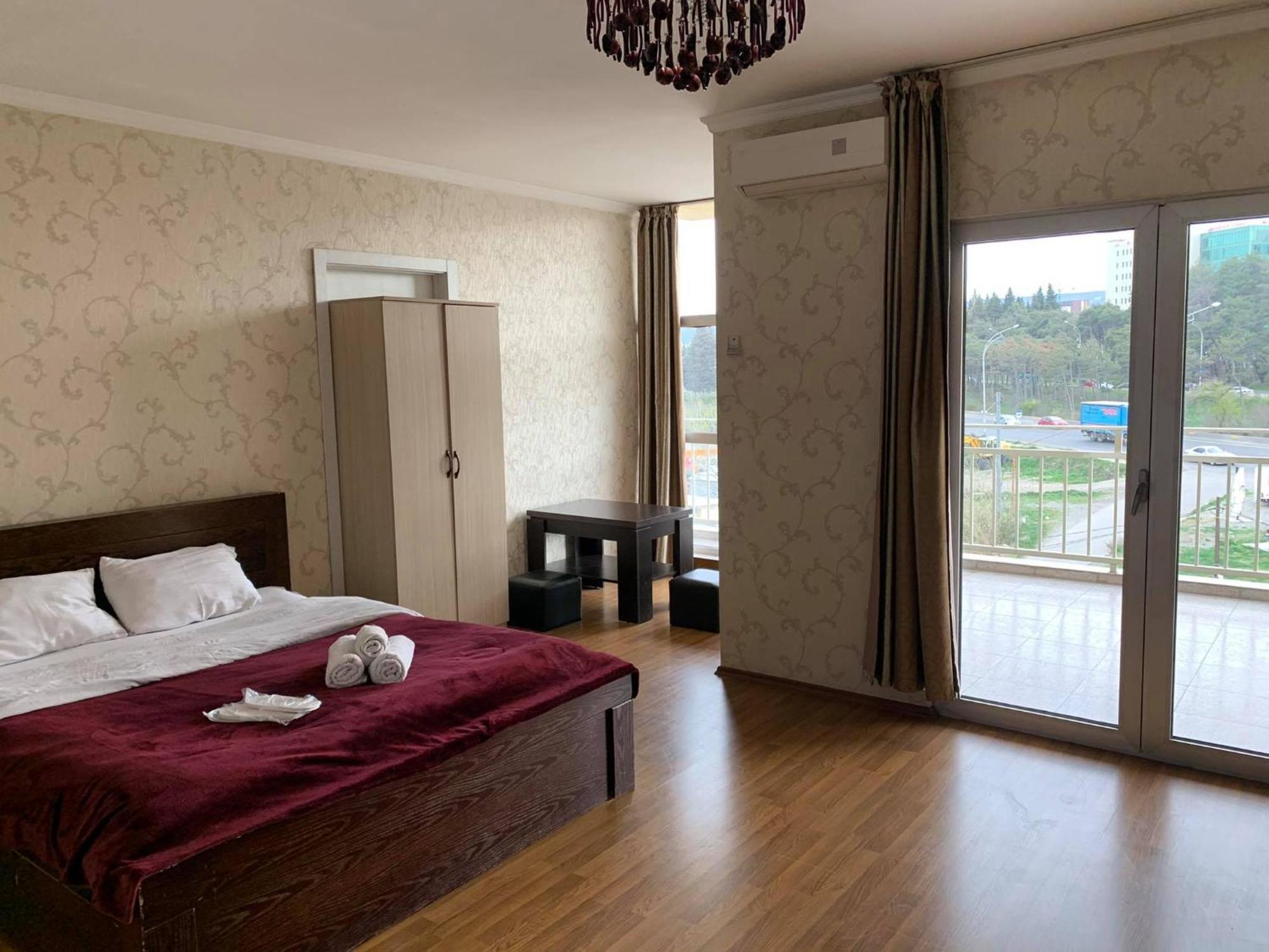 Hotel Like Tbilisi Eksteriør bilde