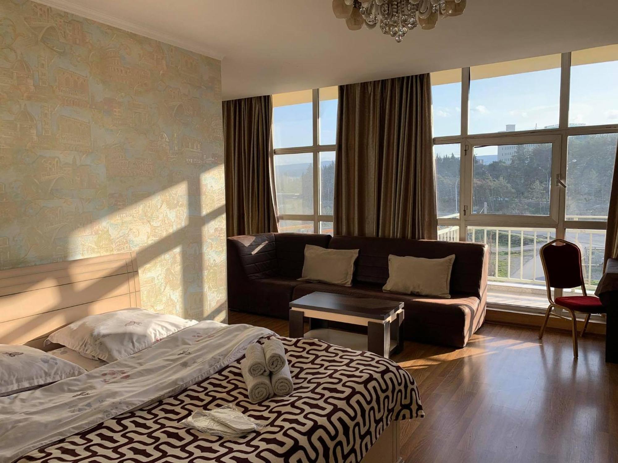 Hotel Like Tbilisi Eksteriør bilde